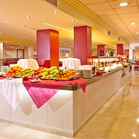 Sahara Nubia Gobi Hotel Ses Cadenes Exterior photo A buffet at a hotel