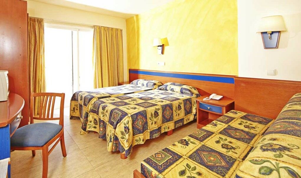 Sahara Nubia Gobi Hotel Ses Cadenes Exterior photo Room in a hotel